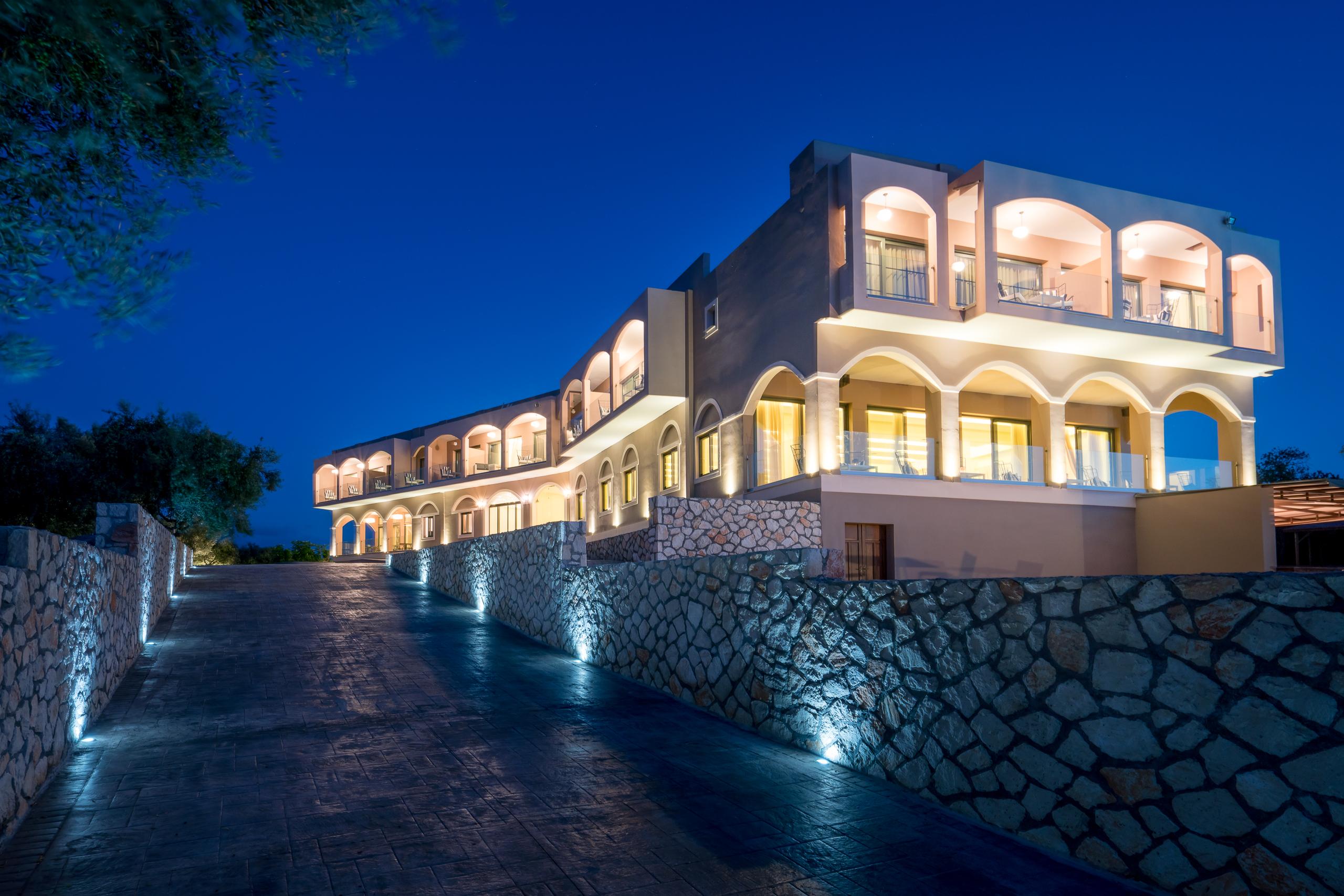Elegance Luxury Executive - Adults Only Hotel 5*