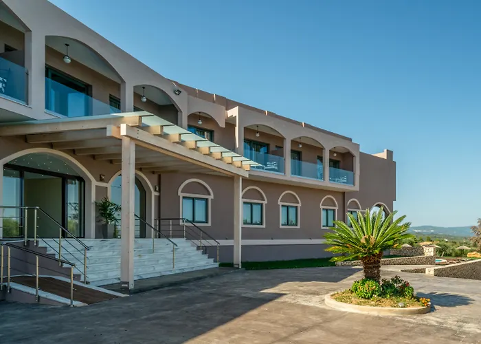Elegance Luxury Executive Suites - Adults Only